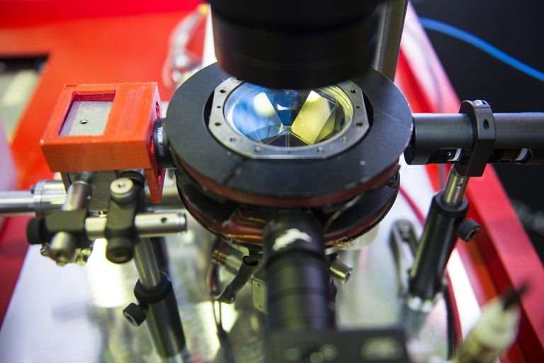 Квантова навігація без GPS: інерціальні сенсори на холодних атомах